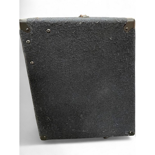 Used Roland KC600 Keyboard Amp