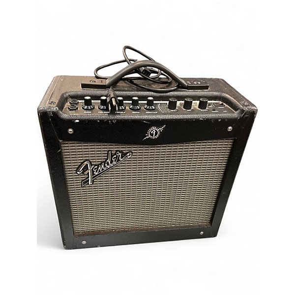 Used Fender Mustang I V2 20W 1X8 Guitar Combo Amp