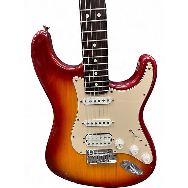 Used 2004 Fender American Standard Stratocaster HSS Sienna Sunburst Solid Body Electric Guitar