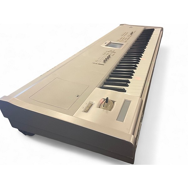 Used KORG Triton Studio 76 Key Keyboard Workstation