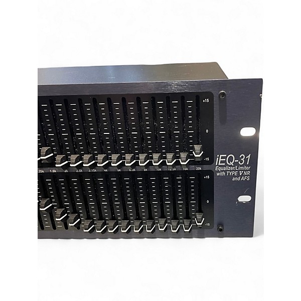 Used dbx iEQ-31 Graphic Equalizer