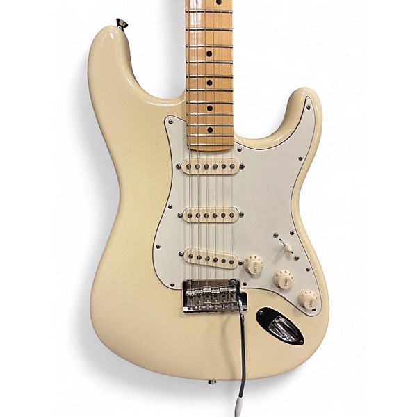 Used 2012 Fender AMERICAN STANDARD STRATOCASTER Olympic White Solid Body Electric Guitar