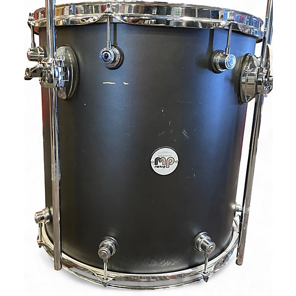 Used DW 3 Piece Design Series Satin Black Drum Kit