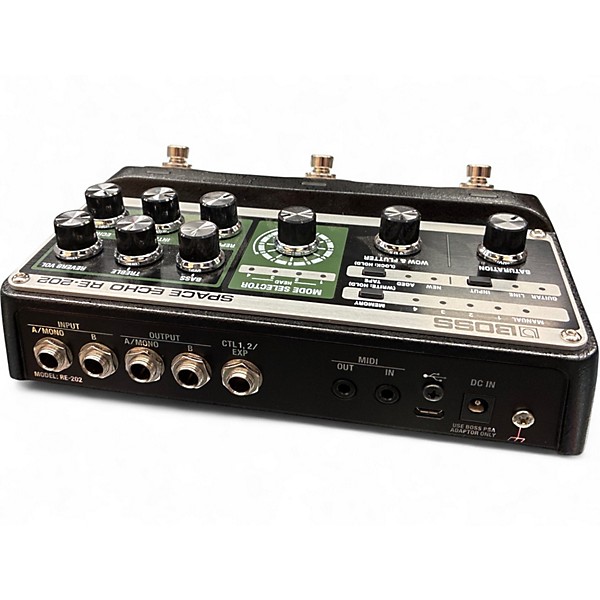 Used BOSS re 202 space echo Effect Pedal