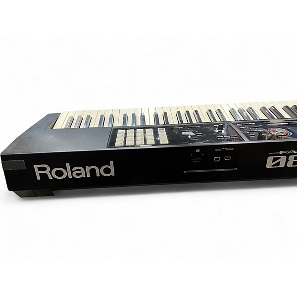 Used Roland FA-08 Keyboard Workstation