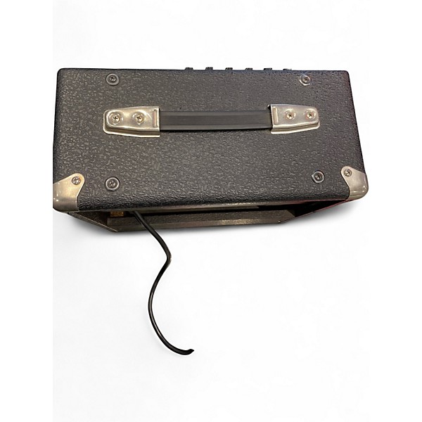 Used Squier CHAMP 15G Guitar Combo Amp