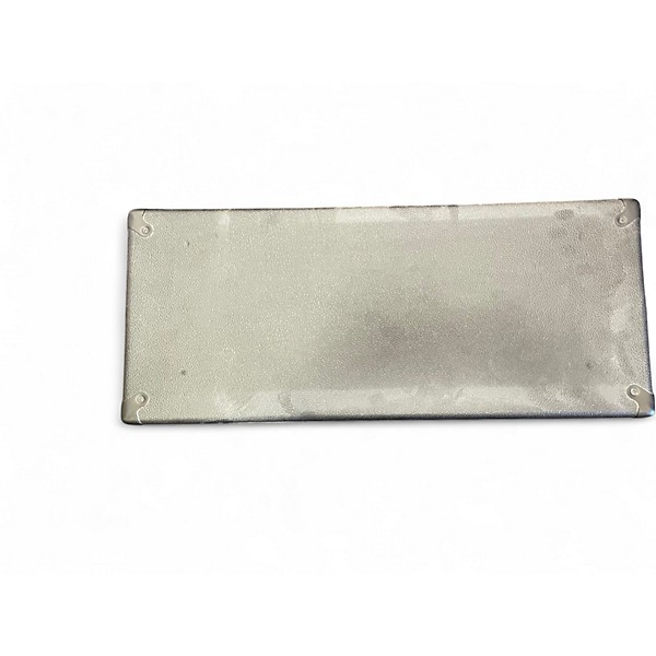 Used Avatar 2X12 CAB 8 OHM Guitar Cabinet