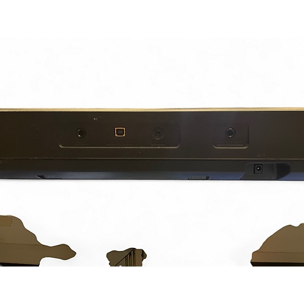 Used Yamaha PSR383 Digital Piano