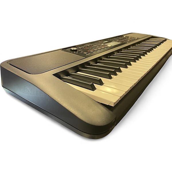 Used Yamaha PSR383 Digital Piano