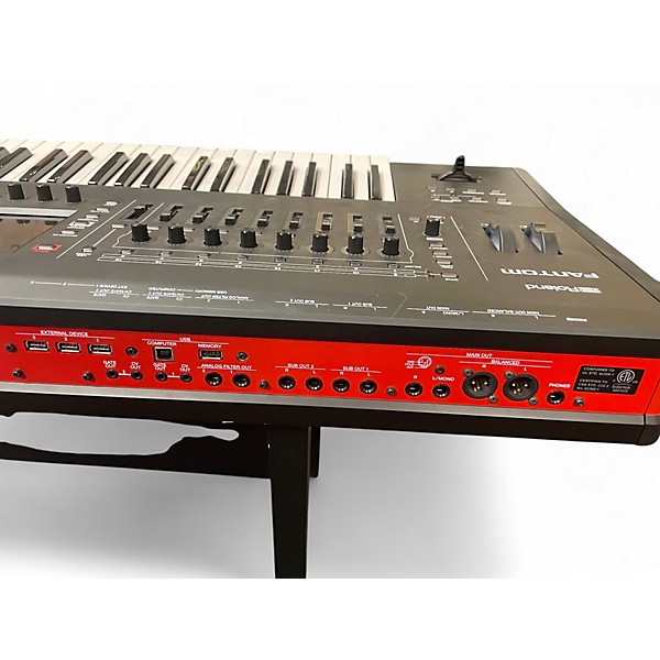 Used Roland Fantom 6 Keyboard Workstation