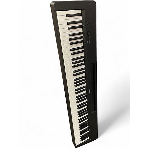 Used Yamaha P143 Portable Keyboard