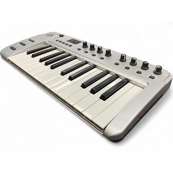 Used M-Audio Oxygen 25 Key MIDI Controller