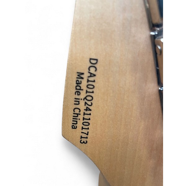 Used 2024 Donner SEEKER DESINGER SERIES Alpine White Solid Body Electric Guitar