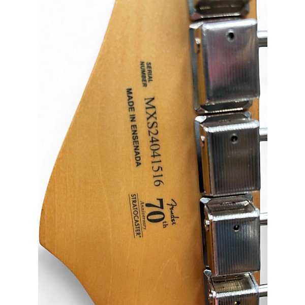 Used 2025 Fender Player Stratocaster HSS Candy Apple Red Metallic Solid Body Electric Guitar