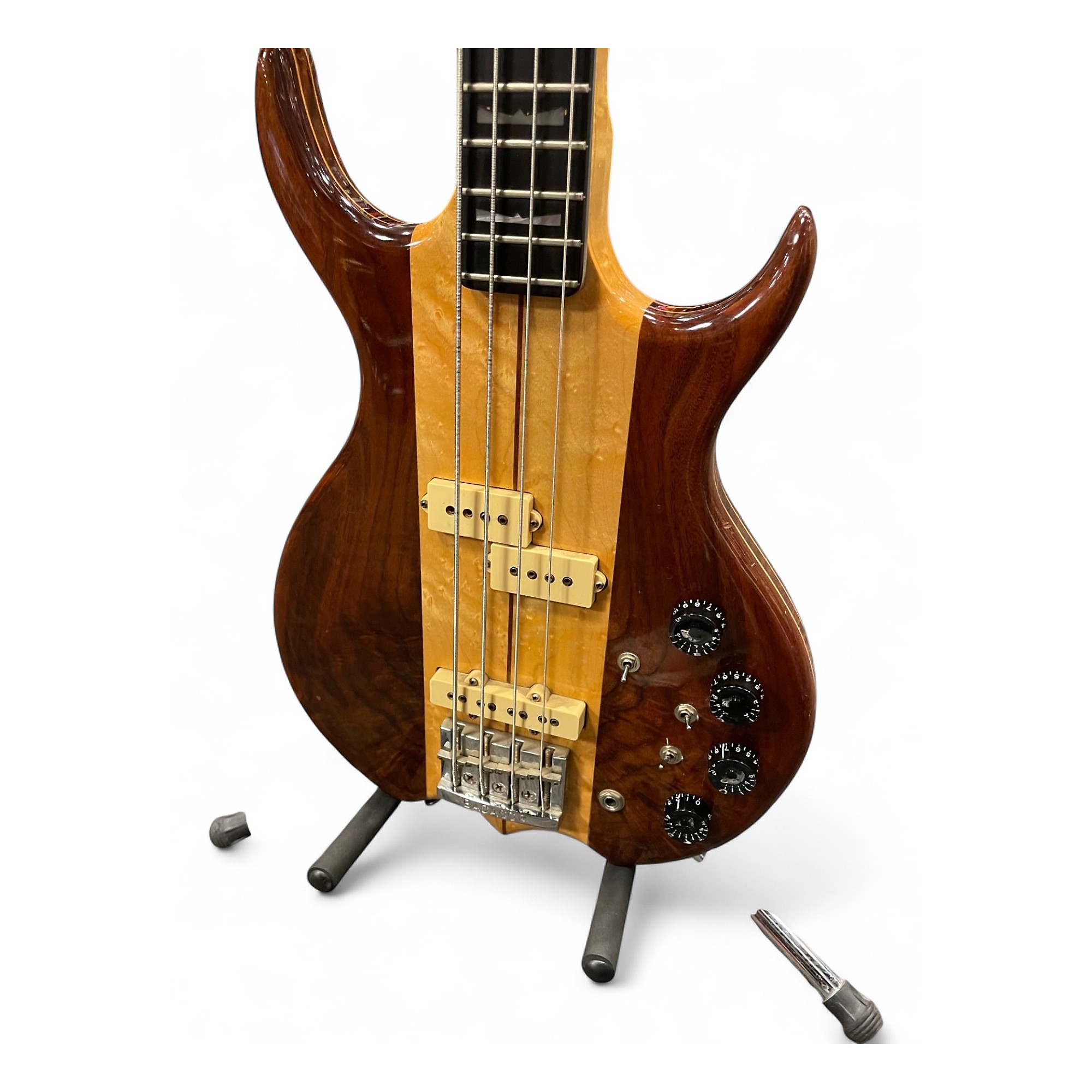Vintage 1980s Kramer DMZ6000B Natural Electric Bass Guitar Natural