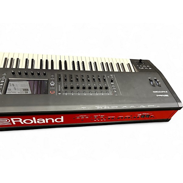 Used Roland Fantom 8 Keyboard Workstation