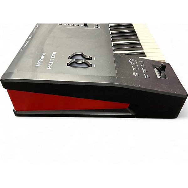 Used Roland Fantom 8 Keyboard Workstation