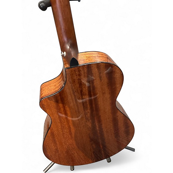 Used Breedlove Discovery Concert CE Mahogany Natural Acoustic Electric Guitar