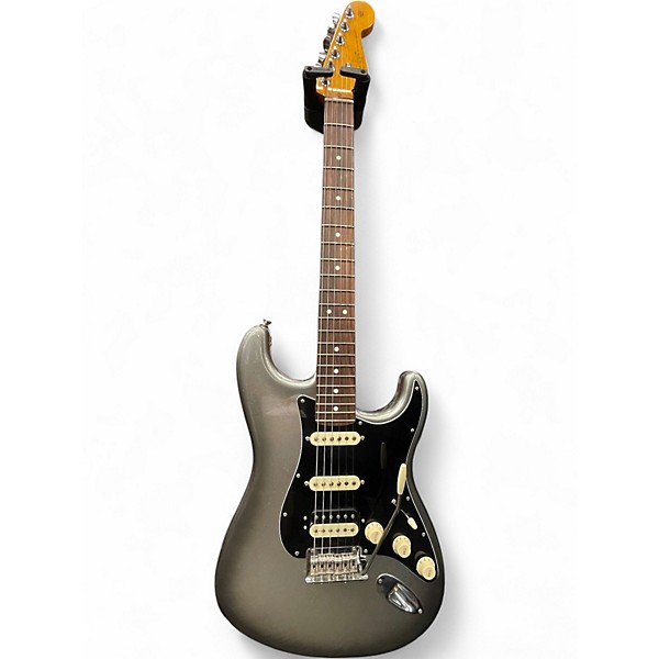 Used Fender American Professional II Stratocaster Silverburst Solid Body Electric Guitar