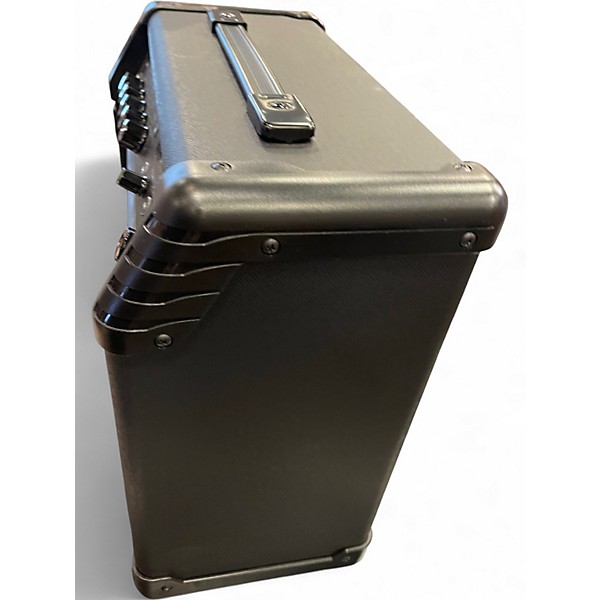 Used Line 6 Spider V 30 1x8 Guitar Combo Amp