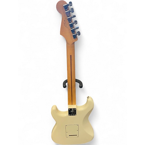 Used Fender Player Stratocaster Polar White Solid Body Electric Guitar