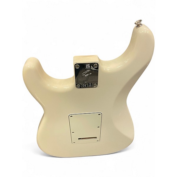 Used Fender Player Stratocaster Polar White Solid Body Electric Guitar