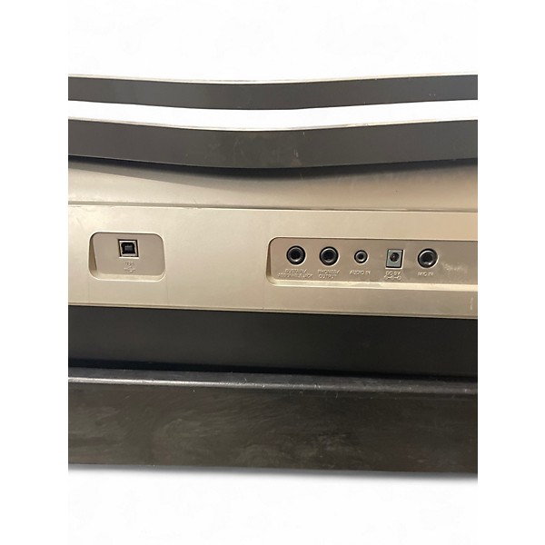 Used Casio WK-200 Keyboard Workstation