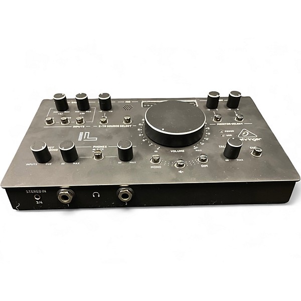 Used Behringer STUDIO L Audio Interface