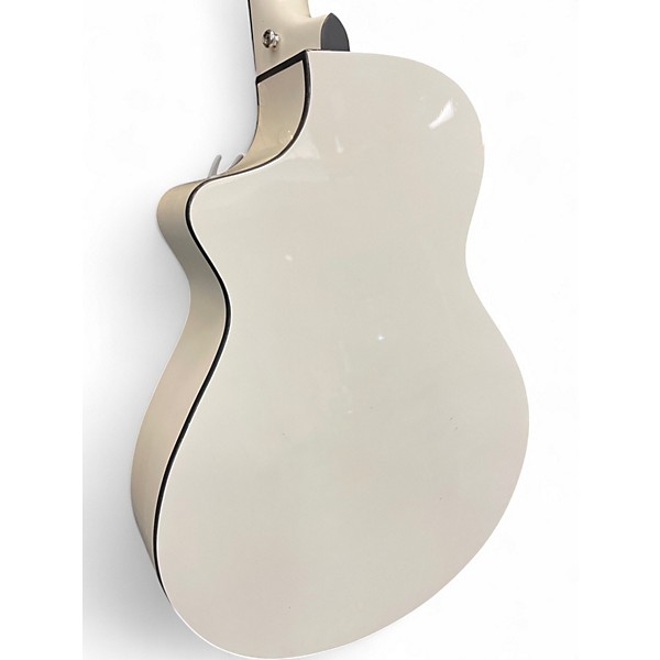 Used Breedlove Pursuit Concert Arctic White Acoustic Electric Guitar