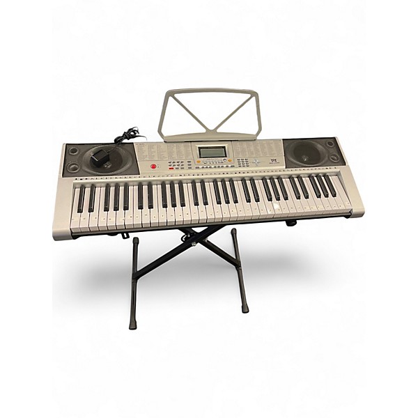 Used Mu Star 61 key silver Keyboard Workstation