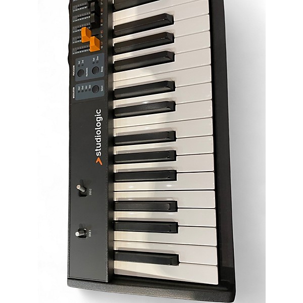 Used Studiologic Numa Compact 88 Key MIDI Controller