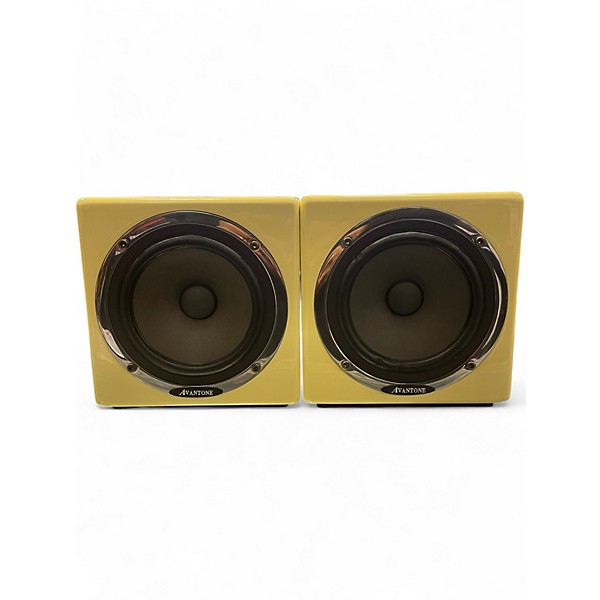 Used Avantone Mixcube 5.25 Pair Powered Monitor