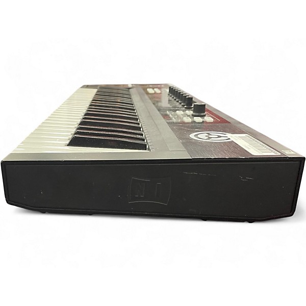Used Native Instruments Komplete Kontrol S49 MIDI Controller