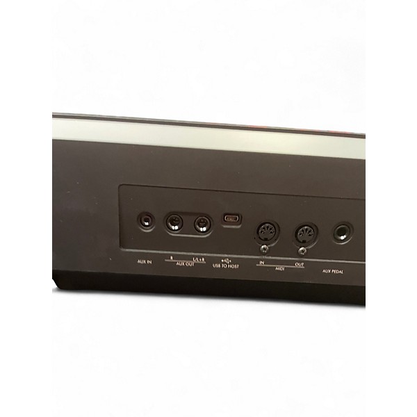 Used Yamaha P525 Digital Piano