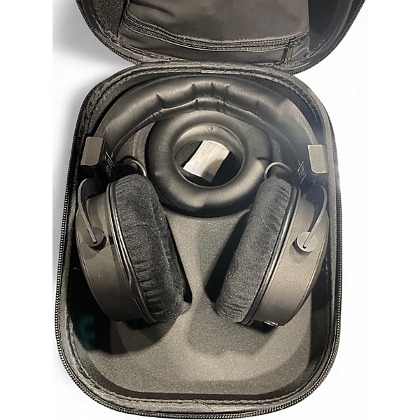 Used beyerdynamic DT1770 PRO Studio Headphones