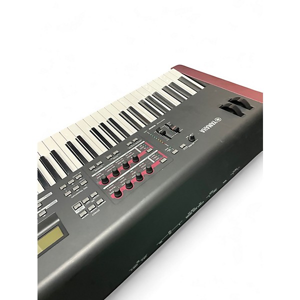 Used Yamaha MOXF8 88 Key Keyboard Workstation