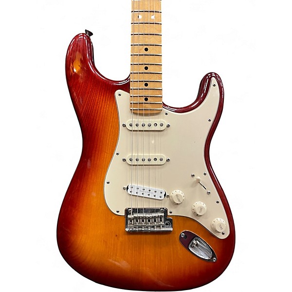 Used 2014 Fender 60th Anniversary American Standard Stratocaster Sienna Sunburst Solid Body Electric Guitar