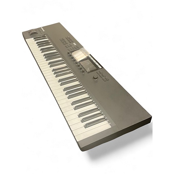 Used Native Instruments Komplete Kontrol S61 MKII MIDI Controller
