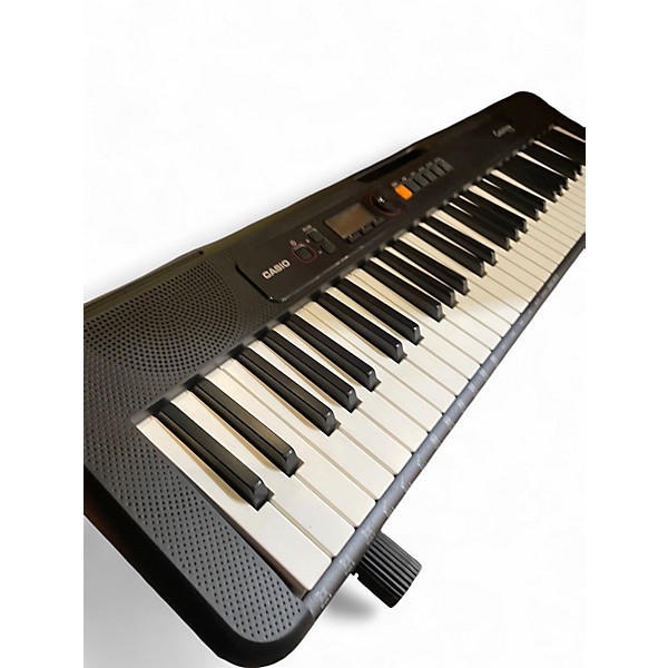 Used Casio cts200 Digital Piano
