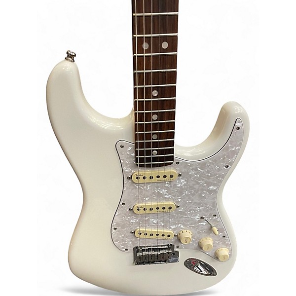 Used Fender American Ultra II Stratocaster Blizzard Pearl Solid Body Electric Guitar