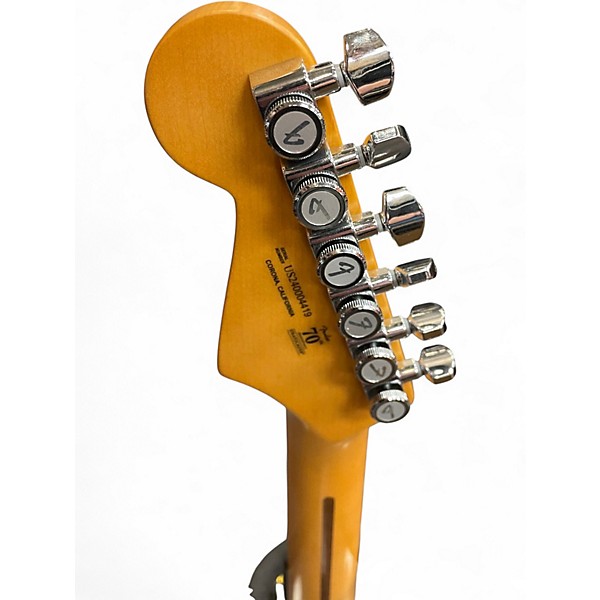 Used Fender American Ultra II Stratocaster Blizzard Pearl Solid Body Electric Guitar