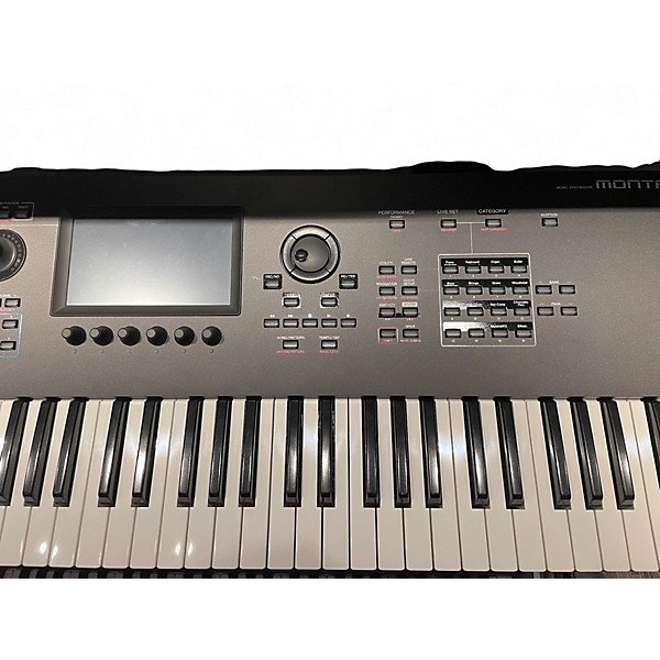 Used Yamaha MONTAGE M7 Synthesizer