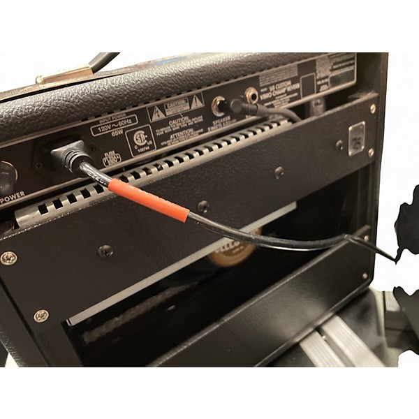 Used Fender VIBRO CHAMP Tube Guitar Combo Amp