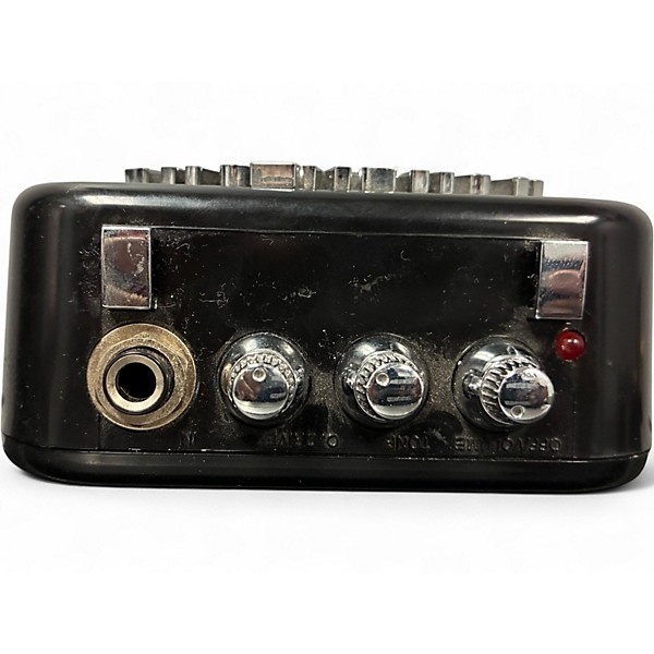 Used Honeytone N-10 Battery Powered Amp