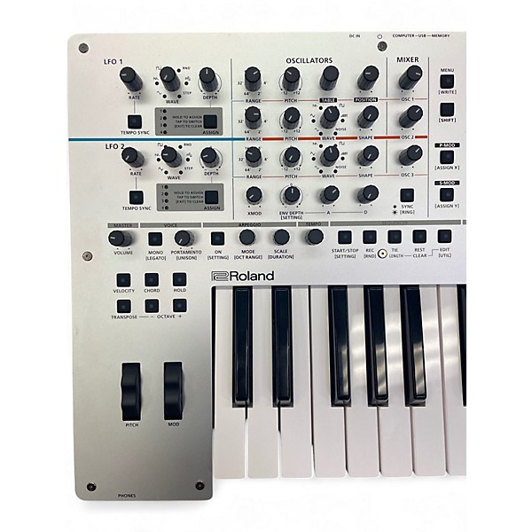 Used Roland GAIA 2 Synthesizer