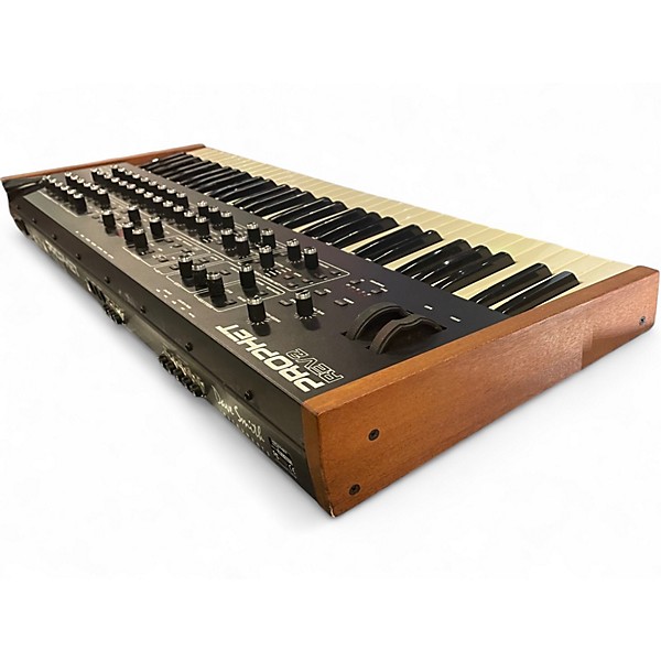Used Sequential prophet rev 2 16 voice Synthesizer
