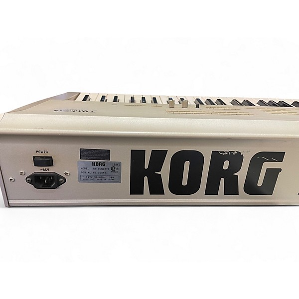 Used KORG Triton Studio 88 Key Keyboard Workstation