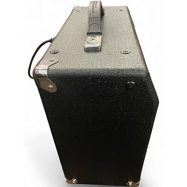 Used GAMMA G25 Guitar Combo Amp