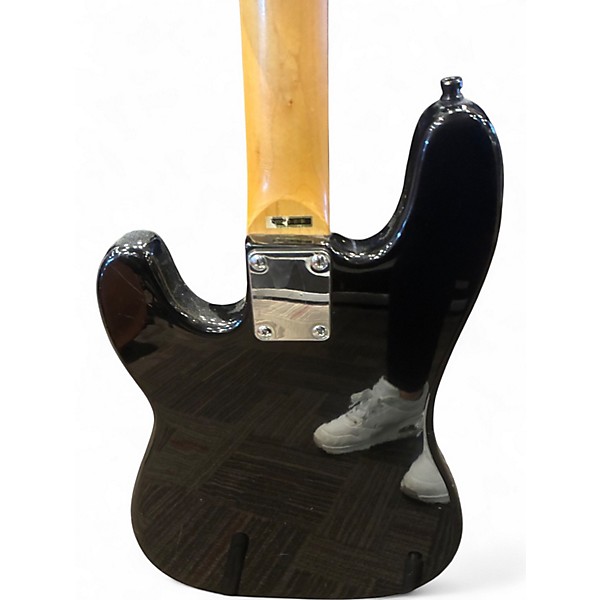 Used Memphis B20 Short Scale Black Electric Bass Guitar