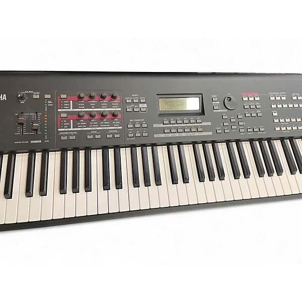 Used Yamaha MOXF8 88 Key Keyboard Workstation